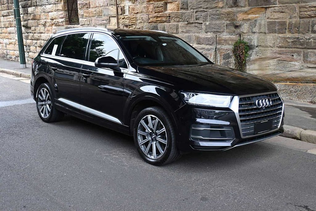 Luxury Transfers - Black Audi